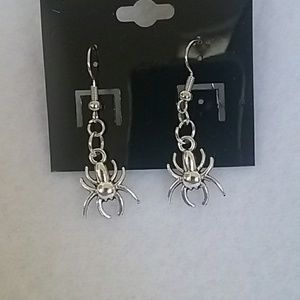 Stainless steel silver spider hook earrings